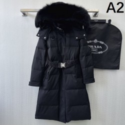 PRADA プラダ レディース 用ダウンジャケット 2024FW ロングシーズン活躍