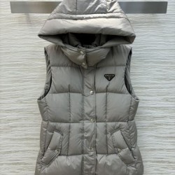 PRADA プラダ レディース 用ダウンジャケット 2024FW 鮮やかな春夏らしい