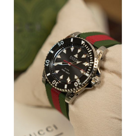 2024SS 最新先取りおしゃれなロゴ入り GUCCI グッチ 時計 ウォッチ