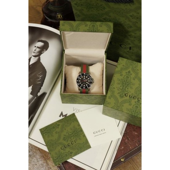 2024SS 最新先取りおしゃれなロゴ入り GUCCI グッチ 時計 ウォッチ