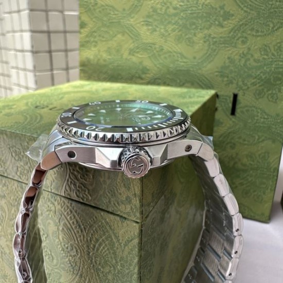 2024SS 使えて可愛いデザイン夏新品 GUCCI グッチ 時計 ウォッチ