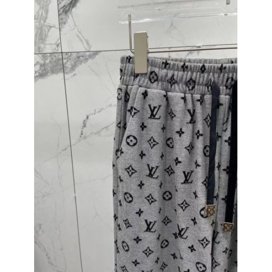 LOUIS VUITTON ルイヴィトン カジュアルパンツ 2024FW 大人気商品再入荷! LOUIS VUITTON ルイヴィトン カジュアルパンツ 2024FW 大人気商品再入荷!