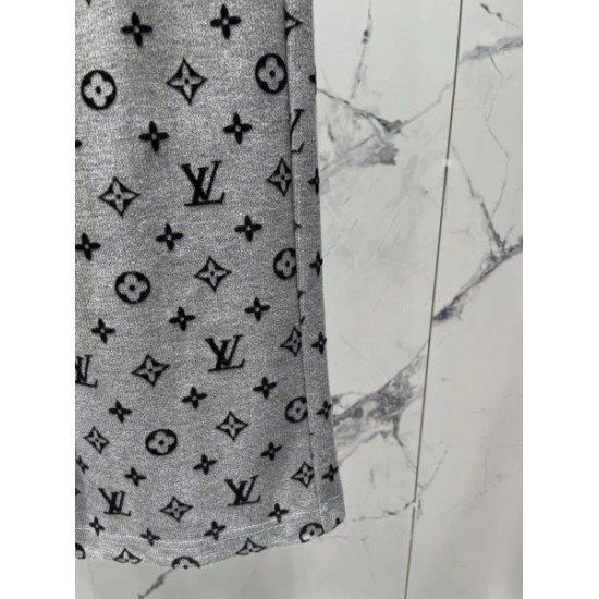 LOUIS VUITTON ルイヴィトン カジュアルパンツ 2024FW 大人気商品再入荷! LOUIS VUITTON ルイヴィトン カジュアルパンツ 2024FW 大人気商品再入荷!