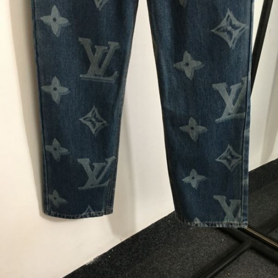 LOUIS VUITTON ルイヴィトン ジーパン 2024FW 大人気カラー入荷! LOUIS VUITTON ルイヴィトン ジーパン 2024FW 大人気カラー入荷!
