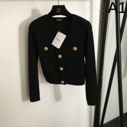 BALMAIN バルマン ニットカーディガン 2024FW 季節の変わり目に活躍する