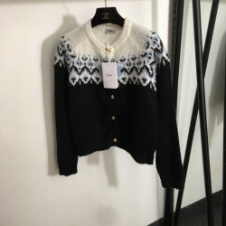 CELINE セリーヌ 長袖ニット 2024FW 抜群な魅力的なアイテム