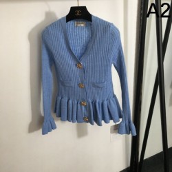 CHANEL シャネル カーディガン 2024FW 魅力の詰まったスタイル