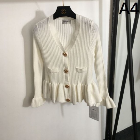 CHANEL シャネル カーディガン 2024FW 魅力の詰まったスタイル CHANEL シャネル カーディガン 2024FW 魅力の詰まったスタイル