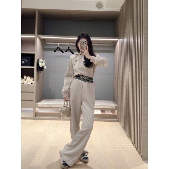 DIOR ディオール 上下セット 2024FW 引き続き人気のアイテム DIOR ディオール 上下セット 2024FW 引き続き人気のアイテム