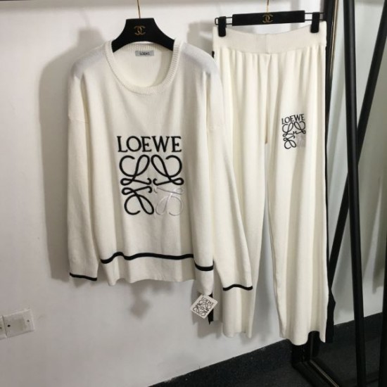 LOEWE ロエベ 上下セット 2024FW 夢中になる秋季新作が続出 LOEWE ロエベ 上下セット 2024FW 夢中になる秋季新作が続出