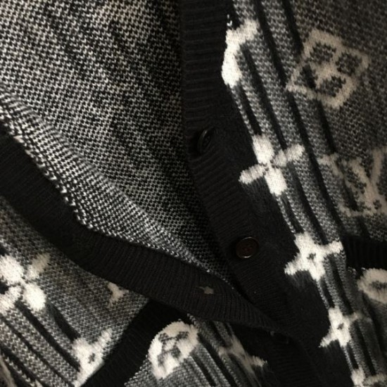 LOUIS VUITTON ルイヴィトン カーディガンコート 2024FW 秋季先取り欲しい LOUIS VUITTON ルイヴィトン カーディガンコート 2024FW 秋季先取り欲しい