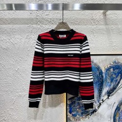 MIU MIU ミュウミュウ プルオーバーニット 2024FW 一流の憧れブランド