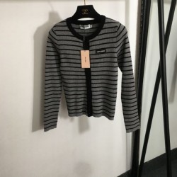 MIU MIU ミュウミュウ 長袖ニット 2024FW 人気セール100%新品