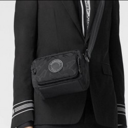 2024FW ショルダーバッグ BURBERRY バーバリー 季節を問わず活躍し