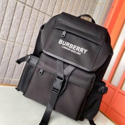 2024FW バックパック BURBERRY バーバリー クールな印象に見せる