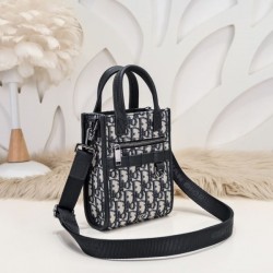 2024FW ショルダーバッグ DIOR ディオール 今すぐ買えちゃう！新着
