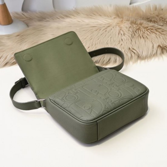 2024FW ショルダーバッグ DIOR ディオール 今年らしい優秀アイテム 2024FW ショルダーバッグ DIOR ディオール 今年らしい優秀アイテム