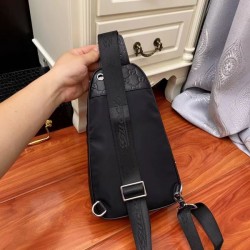 2024FW チェストバッグ GUCCI グッチ 新作秋冬らしさをプラス
