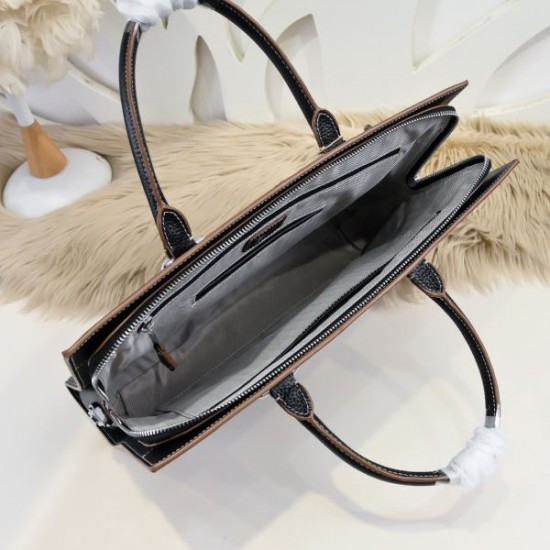 2024FW ブリーフケース HERMES エルメス 雑誌も街も人気アイテム