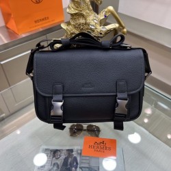 2024FW ショルダーバッグ HERMES エルメス すっきりしたシルエット