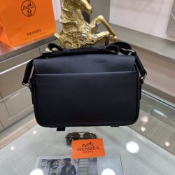 2024FW ショルダーバッグ HERMES エルメス すっきりしたシルエット