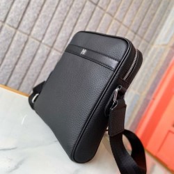 2024FW ショルダーバッグ HERMES エルメス カジュアルさが強すぎる