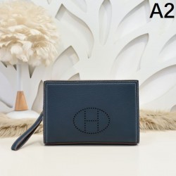 2024FW クラッチバッグ HERMES エルメス レトロ感のあるデザイン