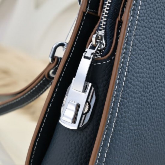 2024FW クラッチバッグ HERMES エルメス レトロ感のあるデザイン 2024FW クラッチバッグ HERMES エルメス レトロ感のあるデザイン