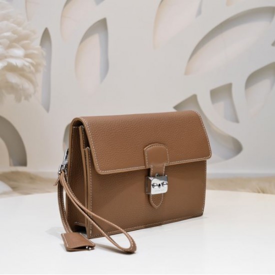 2024FW クラッチバッグ HERMES エルメス 人気のオシャレものから