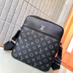 2024FW ショルダーバッグ LOUIS VUITTON ルイヴィトン 注目新ブランド