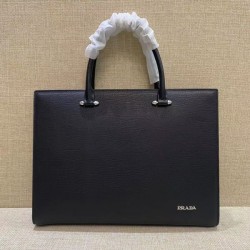 2024FW ブリーフケース PRADA プラダ 見た目以上のかっこいい