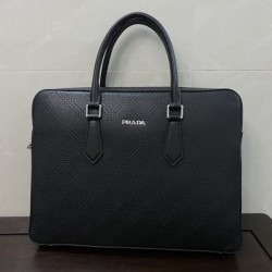 2024FW ブリーフケース PRADA プラダ 完売次第終了早い者勝ち