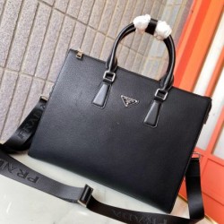 2024FW ブリーフケース PRADA プラダ 新作セール価格でゲット