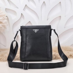 2024FW ショルダーバッグ PRADA プラダ 現地価格お得な秋冬新作