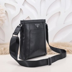 2024FW ショルダーバッグ PRADA プラダ 現地価格お得な秋冬新作