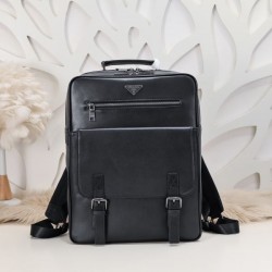 2024FW バックパック PRADA プラダ これからの季節、大活躍