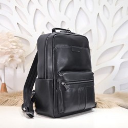 2024FW バックパック PRADA プラダ ファッションに新しい色