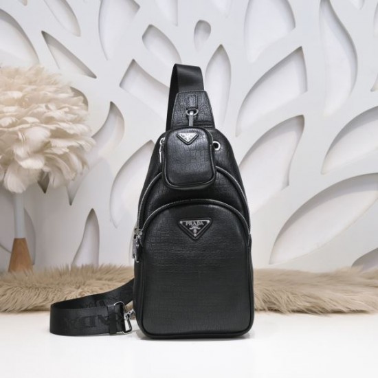 2024FW チェストバッグ PRADA プラダ 相性が良く断然オススメ 2024FW チェストバッグ PRADA プラダ 相性が良く断然オススメ