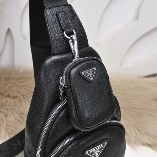2024FW チェストバッグ PRADA プラダ 相性が良く断然オススメ 2024FW チェストバッグ PRADA プラダ 相性が良く断然オススメ
