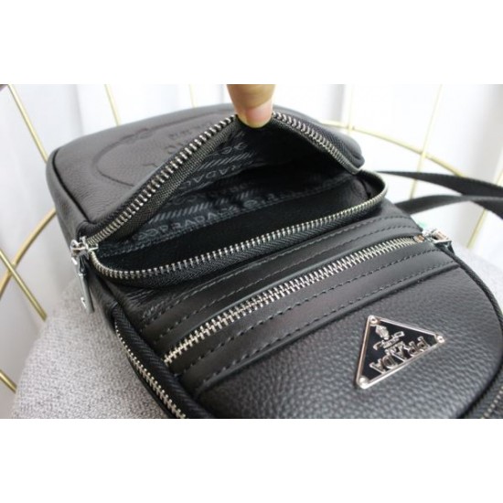 2024FW チェストバッグ PRADA プラダ 今季掲げているブランド