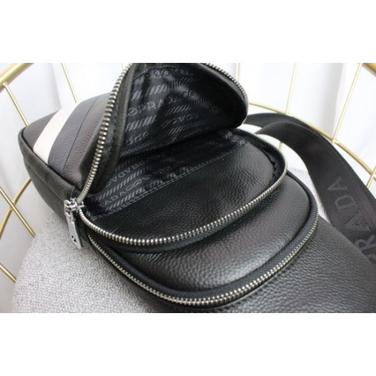 2024FW チェストバッグ PRADA プラダ 最旬トレンド間違いなし