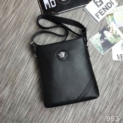 2024FW ショルダーバッグ VERSACE ヴェルサーチェ 再入荷が嬉しい