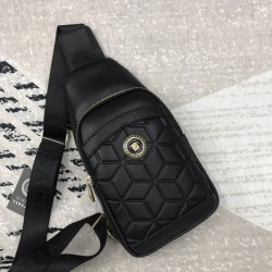 2024FW チェストバッグ VERSACE ヴェルサーチェ 人気高いアイテム