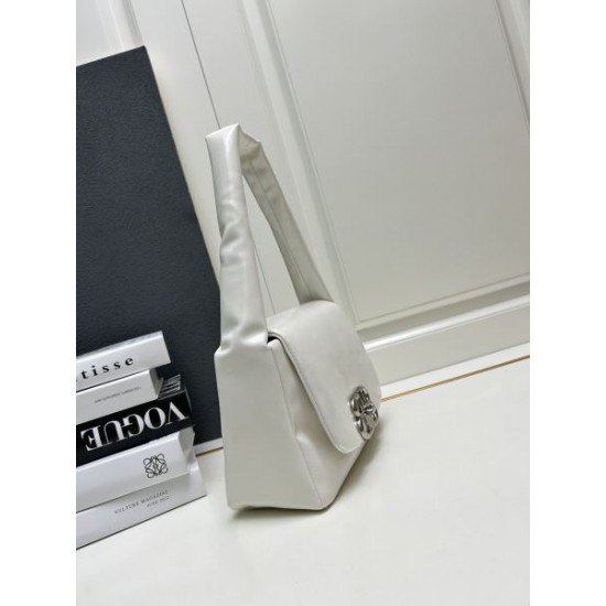BALENCIAGA バレンシアガ 2024FW この秋冬注目すべき トートバッグ BALENCIAGA バレンシアガ 2024FW この秋冬注目すべき トートバッグ