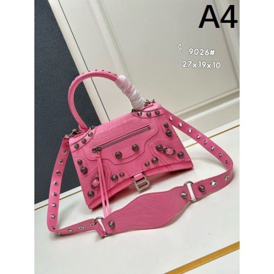 BALENCIAGA バレンシアガ 2024FW 今秋も絶対に流行る トートバッグ BALENCIAGA バレンシアガ 2024FW 今秋も絶対に流行る トートバッグ
