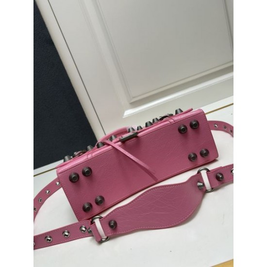 BALENCIAGA バレンシアガ 2024FW 今秋も絶対に流行る トートバッグ BALENCIAGA バレンシアガ 2024FW 今秋も絶対に流行る トートバッグ