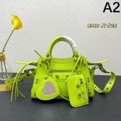BALENCIAGA バレンシアガ 2024FW 秋に大注目アイテム トートバッグ