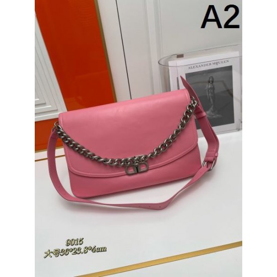 BALENCIAGA バレンシアガ 2024FW ベスト系のアイテム トートバッグ BALENCIAGA バレンシアガ 2024FW ベスト系のアイテム トートバッグ