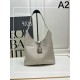 BALENCIAGA バレンシアガ 2024FW 明るい雰囲気があり トートバッグ BALENCIAGA バレンシアガ 2024FW 明るい雰囲気があり トートバッグ