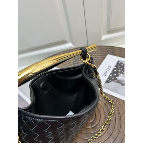 BOTTEGA VENETA ボッテガヴェネタ 2024FW VIP価格海外発 ショルダーバッグ BOTTEGA VENETA ボッテガヴェネタ 2024FW VIP価格海外発 ショルダーバッグ